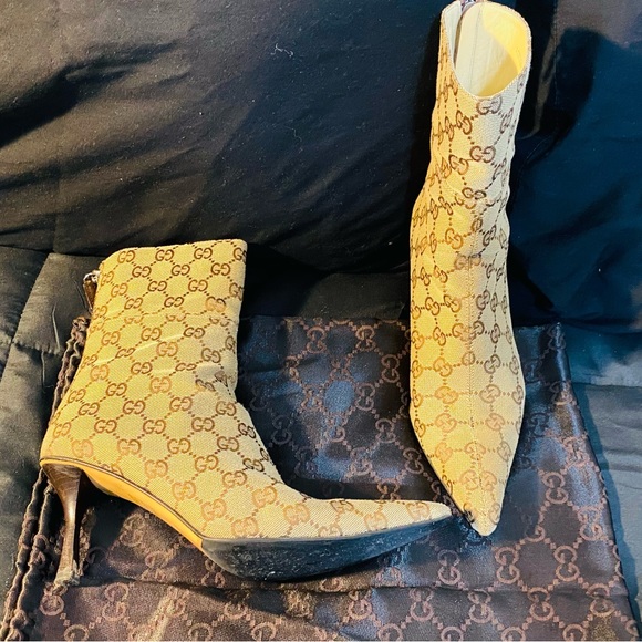 Vintage Gucci Blondie GG Logo Booties - Picture 5 of 9